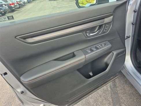 New 2025 Honda CR-V Sport-L image 21