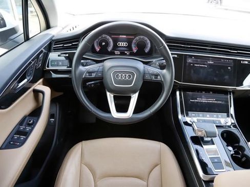 Used 2023 Audi Q7 3.0T Premium Plus w/ Premium Plus Package AWD/4WD image 21