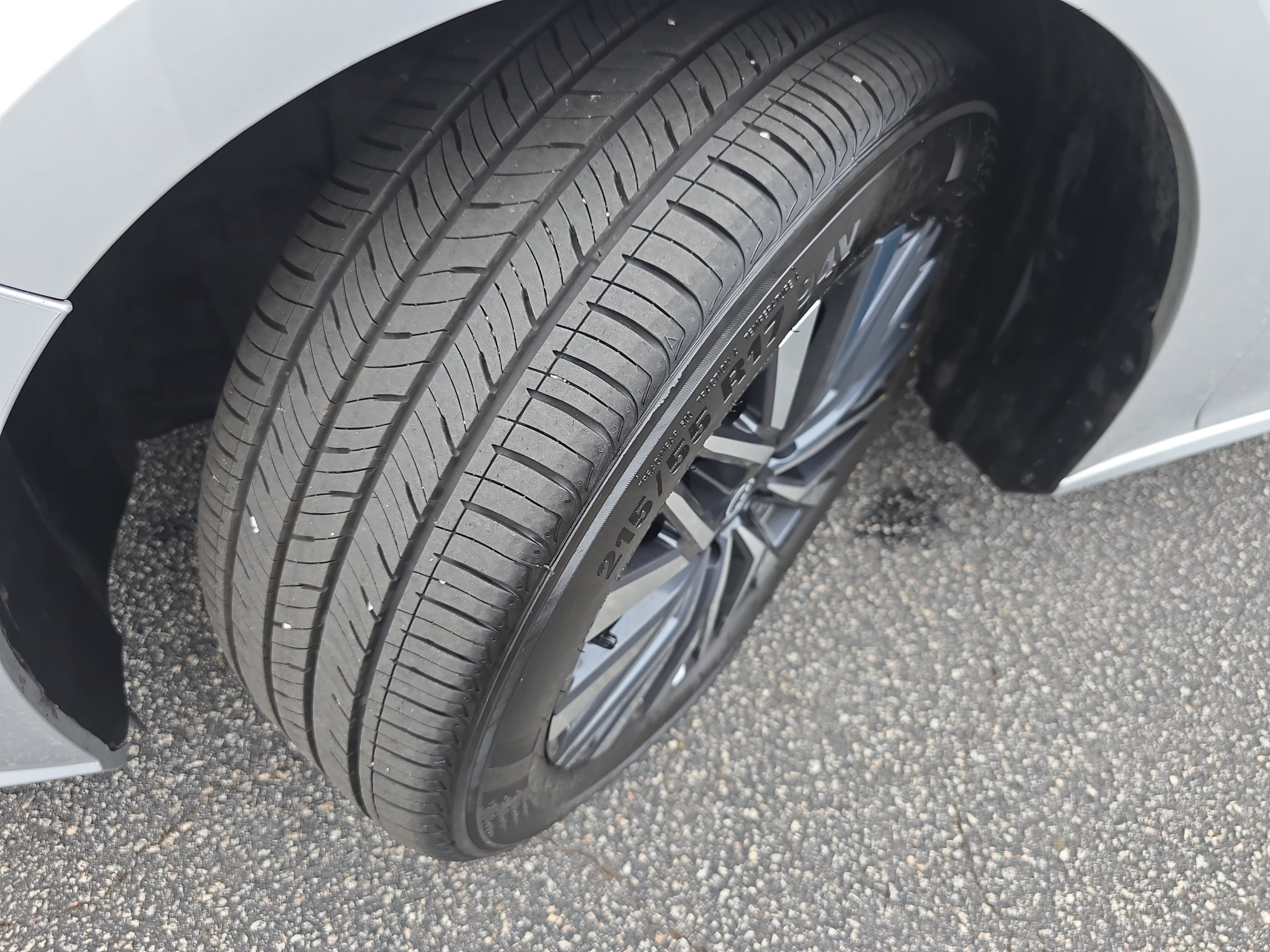 Used 2025 Nissan Altima 2.5 SV FWD image 30
