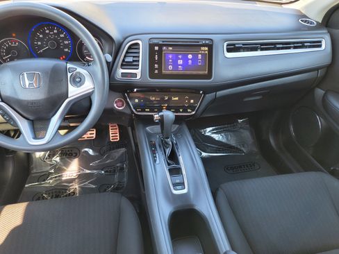 Used 2016 Honda HR-V EX image 16