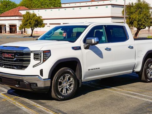 New 2026 GMC Sierra 1500 SLT w/ SLT Convenience Package AWD/4WD image 3