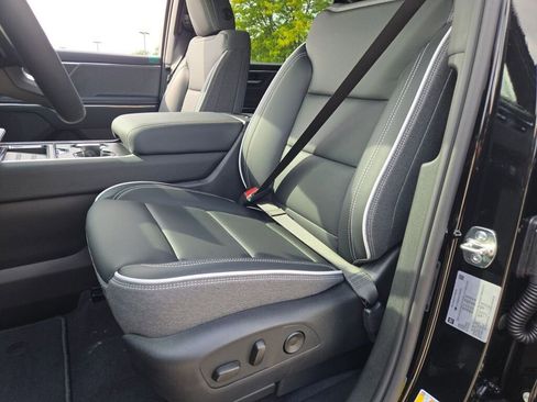 New 2026 GMC Sierra EV Elevation image 27