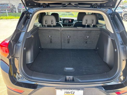 Used 2025 Buick Encore GX Preferred FWD image 29