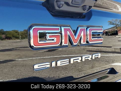 New 2026 GMC Sierra 1500 Elevation image 31