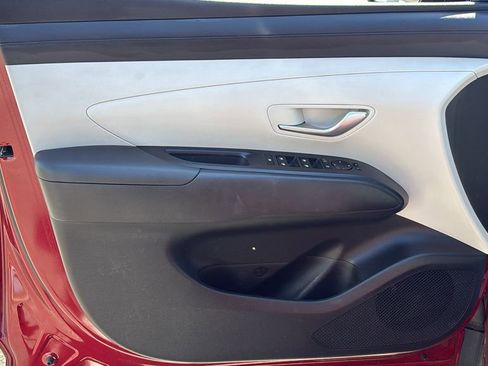 Used 2025 Hyundai Tucson SEL image 15