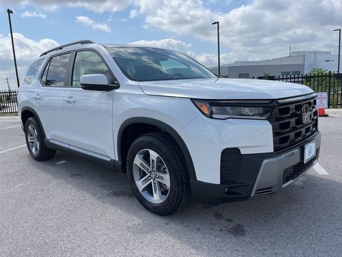 New 2026 Honda Pilot EX-L image 2