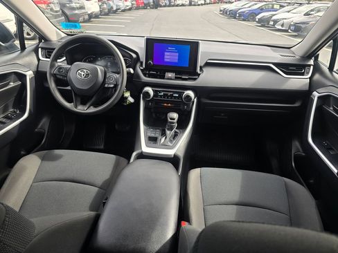 Used 2023 Toyota RAV4 LE image 14