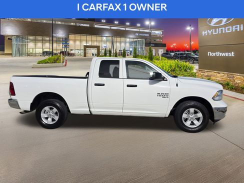 Used 2024 RAM 1500 Classic SLT image 6