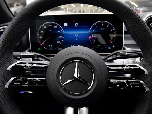 New 2026 Mercedes-Benz CLE 300 4MATIC Coupe image 22