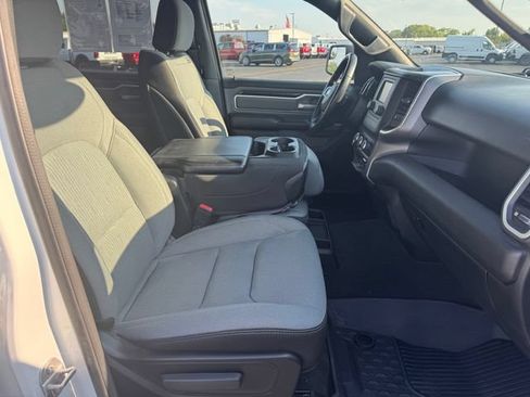 Used 2022 RAM 1500 Big Horn AWD/4WD image 14
