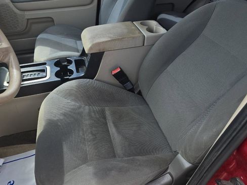 Used 2008 Ford Escape XLS image 7