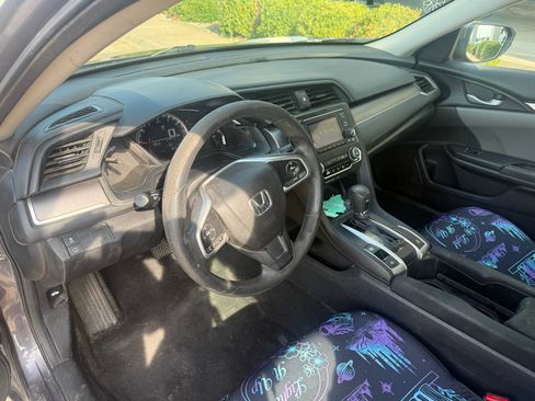 Used 2016 Honda Civic LX image 9