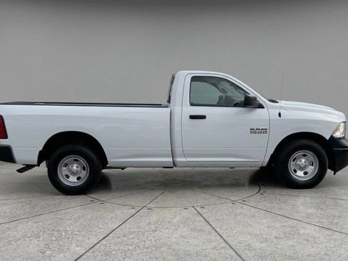Used 2018 RAM 1500 Express RWD image 5