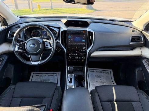 Used 2022 Subaru Ascent Premium w/ Convenience Package AWD/4WD image 2
