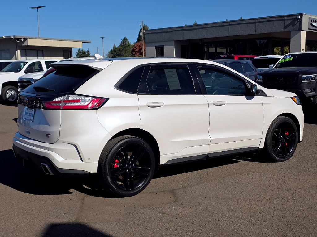 Used 2019 Ford Edge ST w/ Equipment Group 401A AWD/4WD image 32