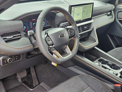 New 2026 Ford Explorer Tremor w/ Tremor Convenience Package image 3