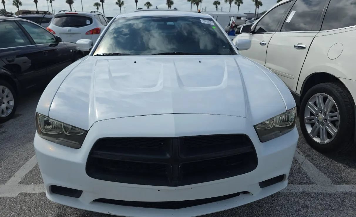 Used 2013 Dodge Charger Police RWD image 2