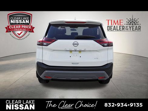 Certified 2023 Nissan Rogue SV FWD image 6