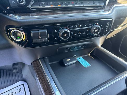 Used 2025 Chevrolet Silverado 3500 LT w/ All Star Edition AWD/4WD image 17