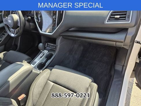 Used 2024 Subaru Ascent Premium w/ Convenience Package AWD/4WD image 19