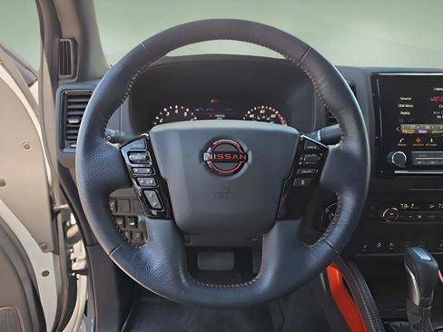 Used 2023 Nissan Frontier PRO-4X w/ Pro Convenience Package image 14