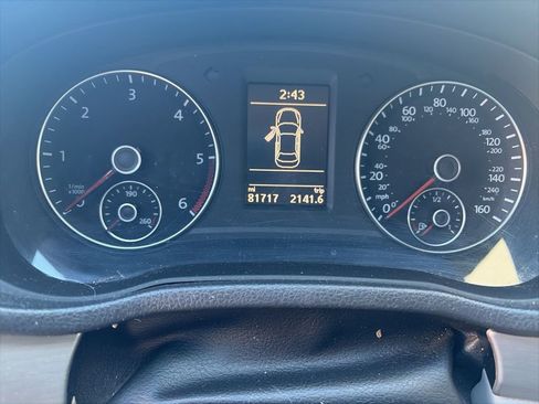 Used 2014 Volkswagen Passat TDI SE image 6