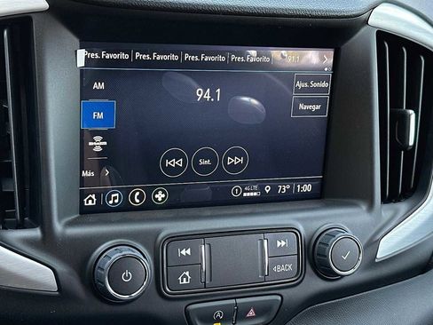 Used 2023 GMC Terrain SLT w/ Elevation Edition image 22