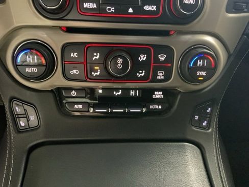 Used 2016 GMC Yukon XL Denali image 20