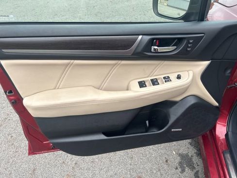 Used 2019 Subaru Legacy 2.5i Limited AWD/4WD image 10