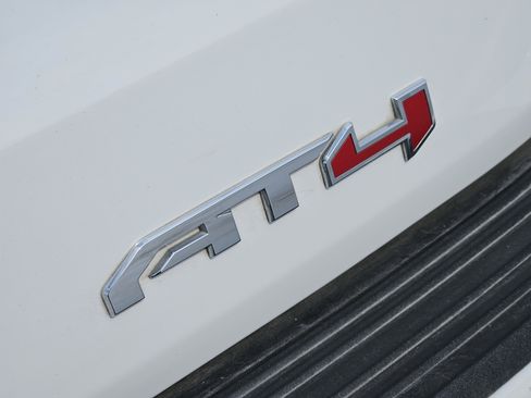 Used 2023 GMC Yukon AT4 image 14