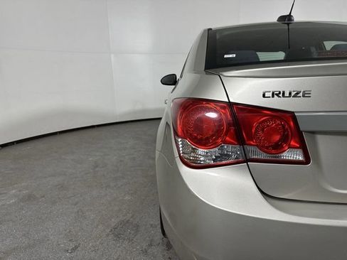 Used 2016 Chevrolet Cruze LT w/ RS Package image 29