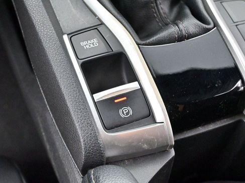 Used 2020 Honda Civic Sport image 19