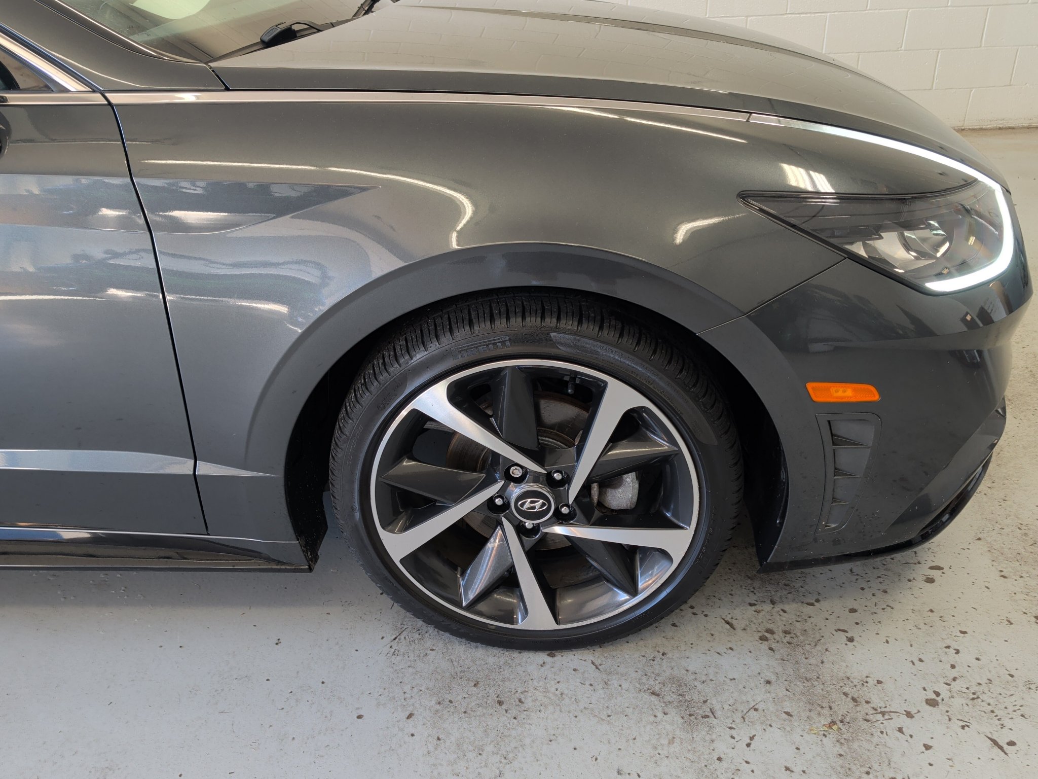 Used 2023 Hyundai Sonata SEL Plus FWD image 3