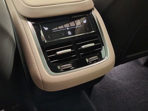 New 2026 Volvo XC90 B5 Core image 29