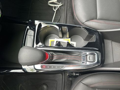 Used 2025 Chevrolet Trax RS w/ Driver Confidence Package image 14