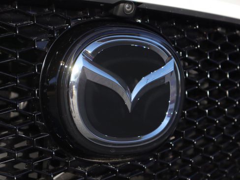 New 2026 MAZDA MAZDA3 Hatchback w/ Appearance Package image 25