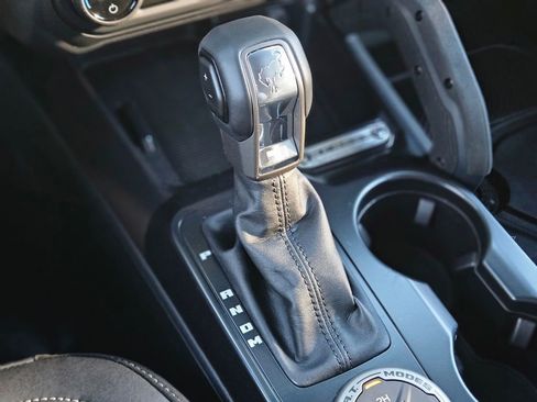 Used 2025 Ford Bronco Badlands image 22