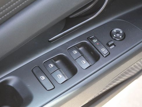 New 2026 Hyundai Elantra SEL Sport Premium FWD image 27