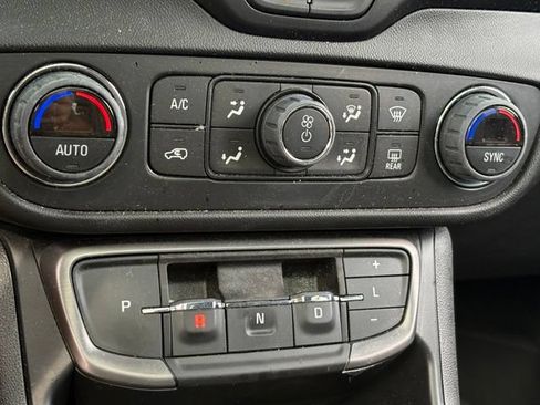 Used 2023 GMC Terrain AT4 w/ Infotainment Package II AWD/4WD image 21