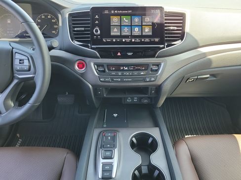 Used 2024 Honda Ridgeline RTL+ image 16