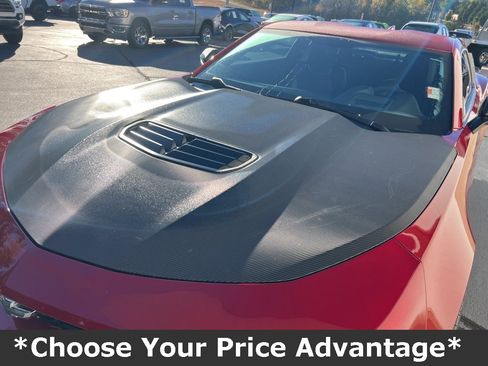 Used 2021 Chevrolet Camaro SS image 9