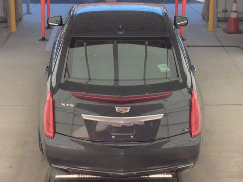 Used 2017 Cadillac XTS Luxury image 6