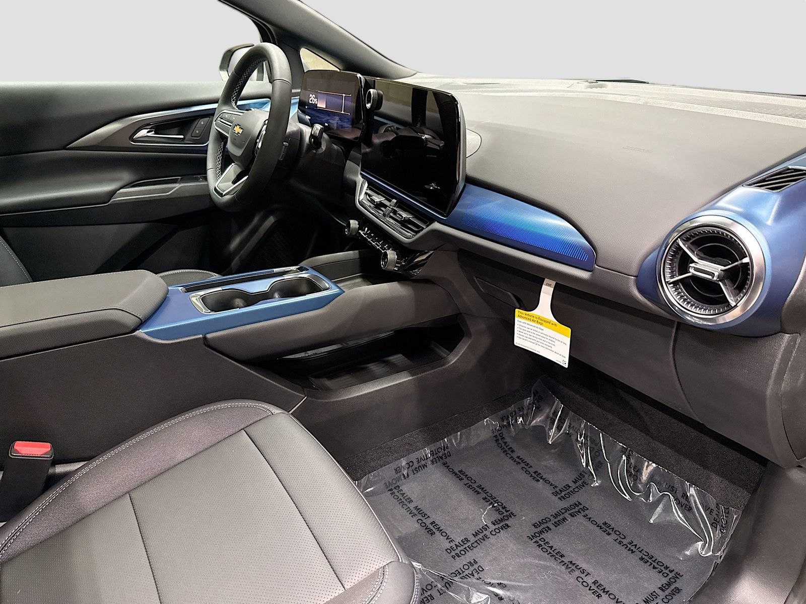 New 2026 Chevrolet Equinox EV LT FWD image 33