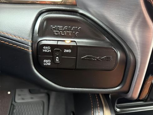 Used 2023 RAM 3500 Limited AWD/4WD image 25