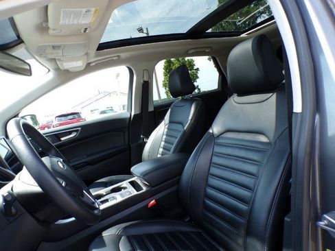 Used 2024 Ford Edge SEL w/ Convenience Package AWD/4WD image 5