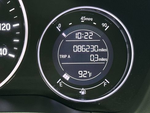 Used 2020 Honda HR-V LX image 23