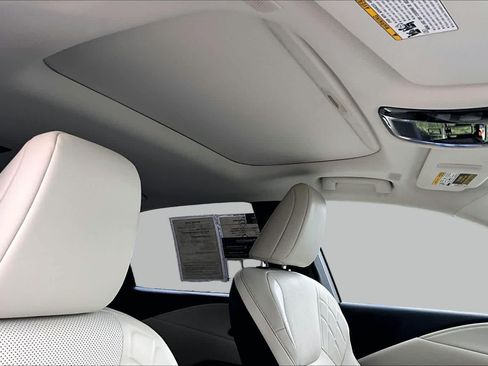 Used 2024 Lexus RX 350 Premium w/ Accessory Package (Z1) FWD image 14