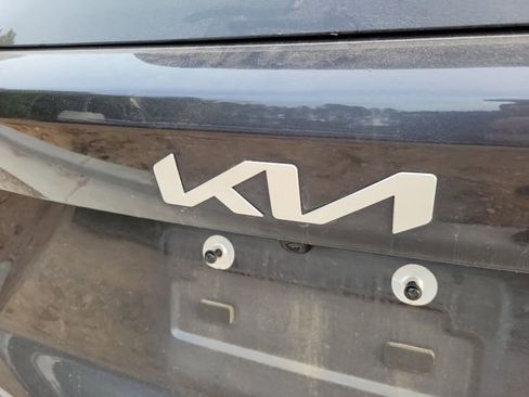 Used 2024 Kia Sorento SX Prestige image 7