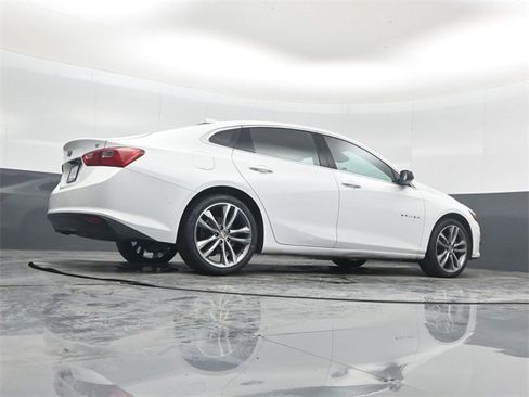 Used 2023 Chevrolet Malibu LT image 38