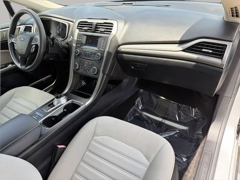 Used 2018 Ford Fusion S FWD image 10